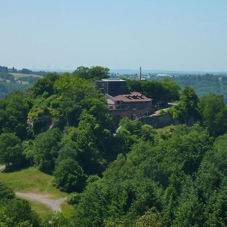 Gasthaus Zum Schloss Lemberg Exterior photo
